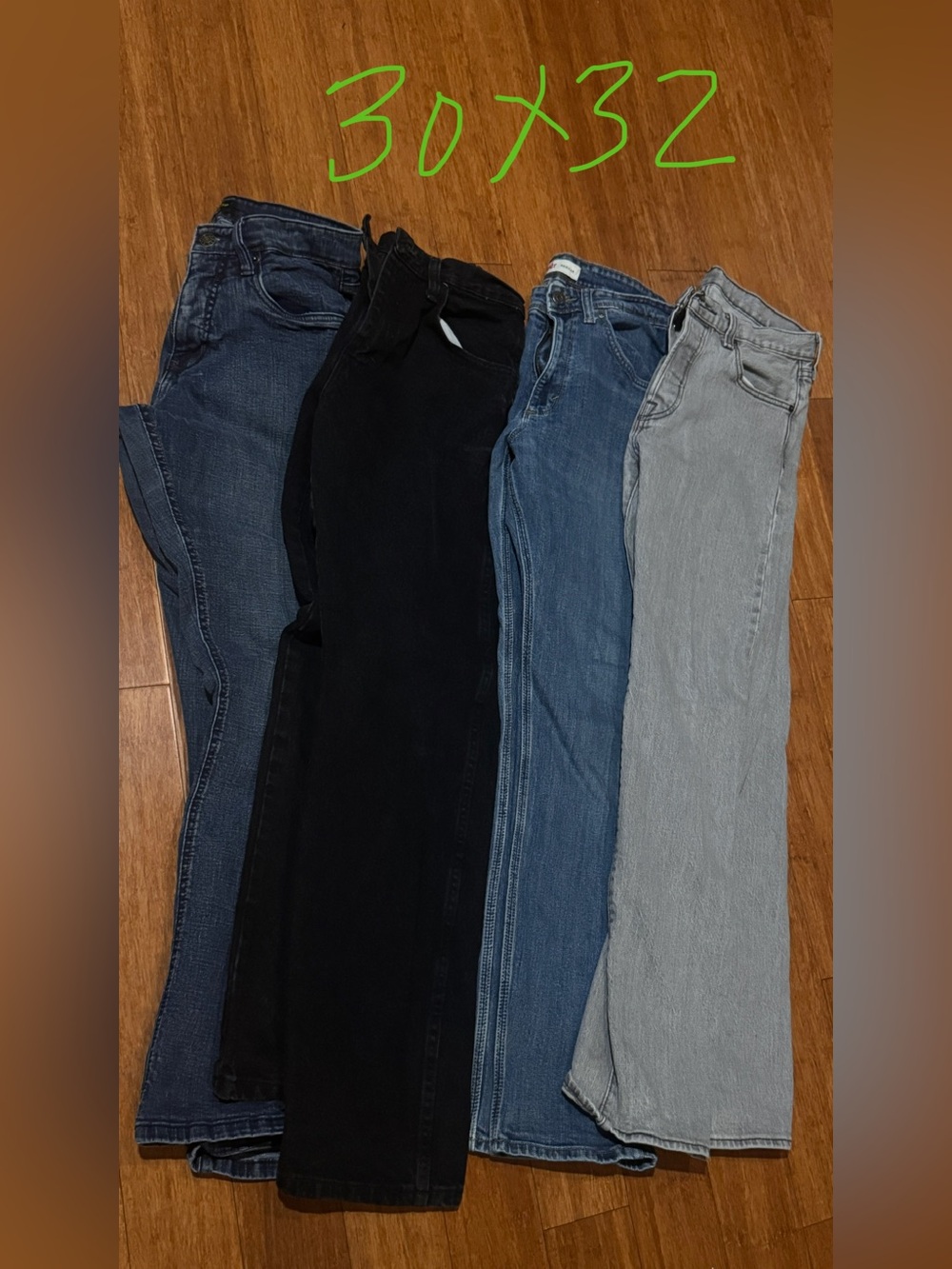 Men’s jeans lot 30x32